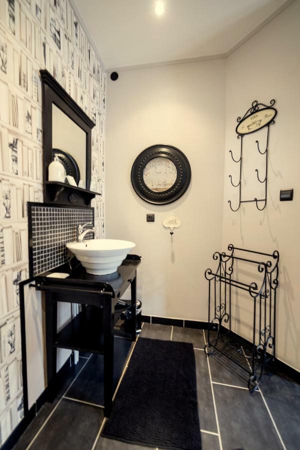 Aux Petits Bonheurs Hotel La Gorgue Kültér fotó