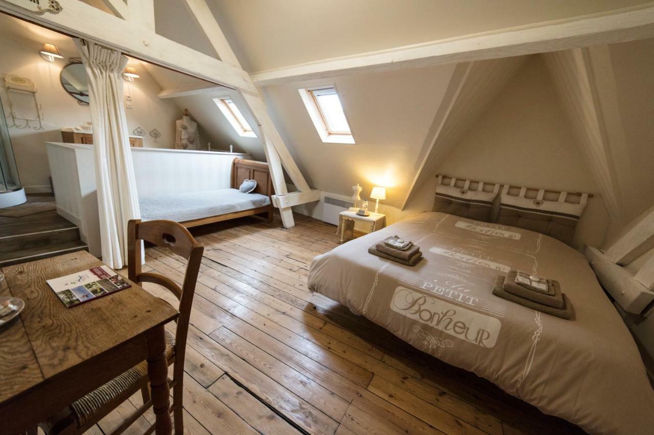 Aux Petits Bonheurs Hotel La Gorgue Kültér fotó